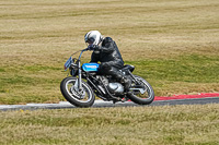 cadwell-park;cadwell-park-photographs;cadwell-trackday-photographs;enduro-digital-images;event-digital-images;eventdigitalimages;peter-wileman-photography;racing-digital-images;trackday-digital-images;trackday-photos